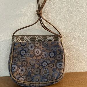 MARUCA crossbody tapestry with zip top closure.  Handmade Boulder, Co.  Like new